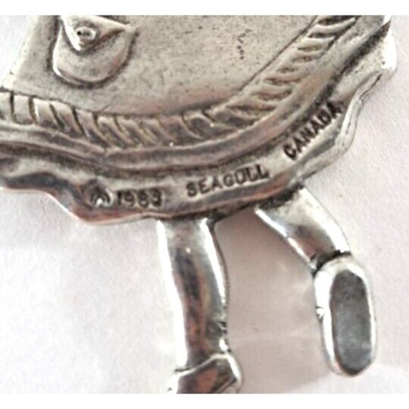 Vintage Seagull Pewter Christmas Ornament Girl Angel Blowing Horn 3" Canada 1988 - Picture 3 of 3